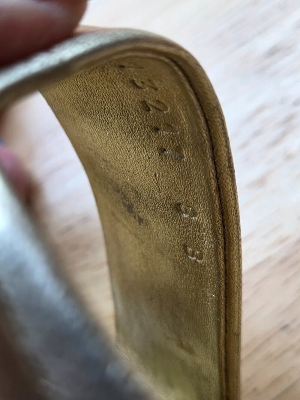 Vintage Gucci Gold Metallic Wedges - Picture 5 of 16